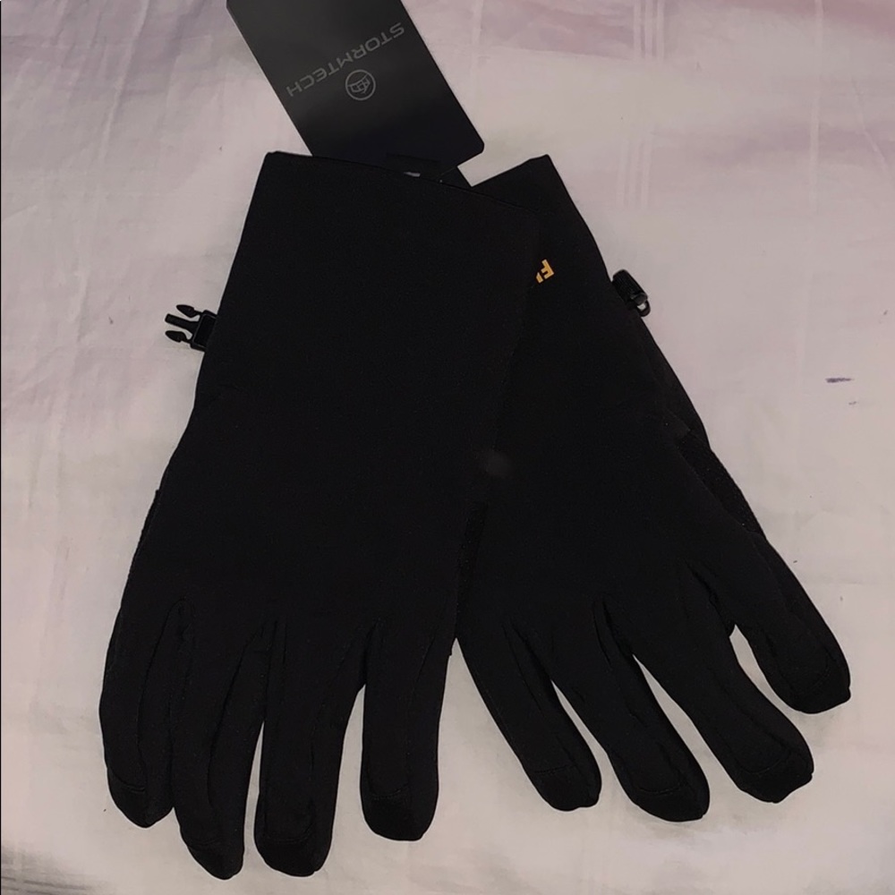 New Stormtech gloves